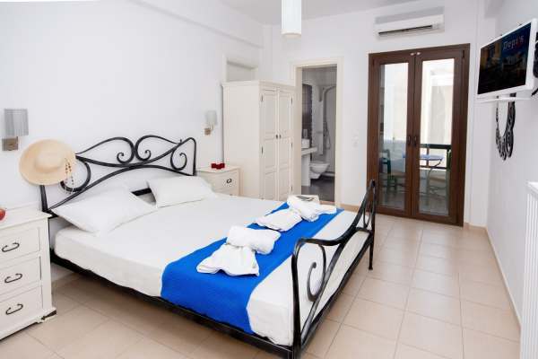 Depis Place & Apartments Naxos City 외부 사진